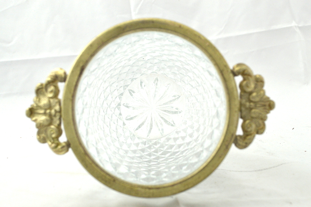 Cut Glass Cylinder EBTH