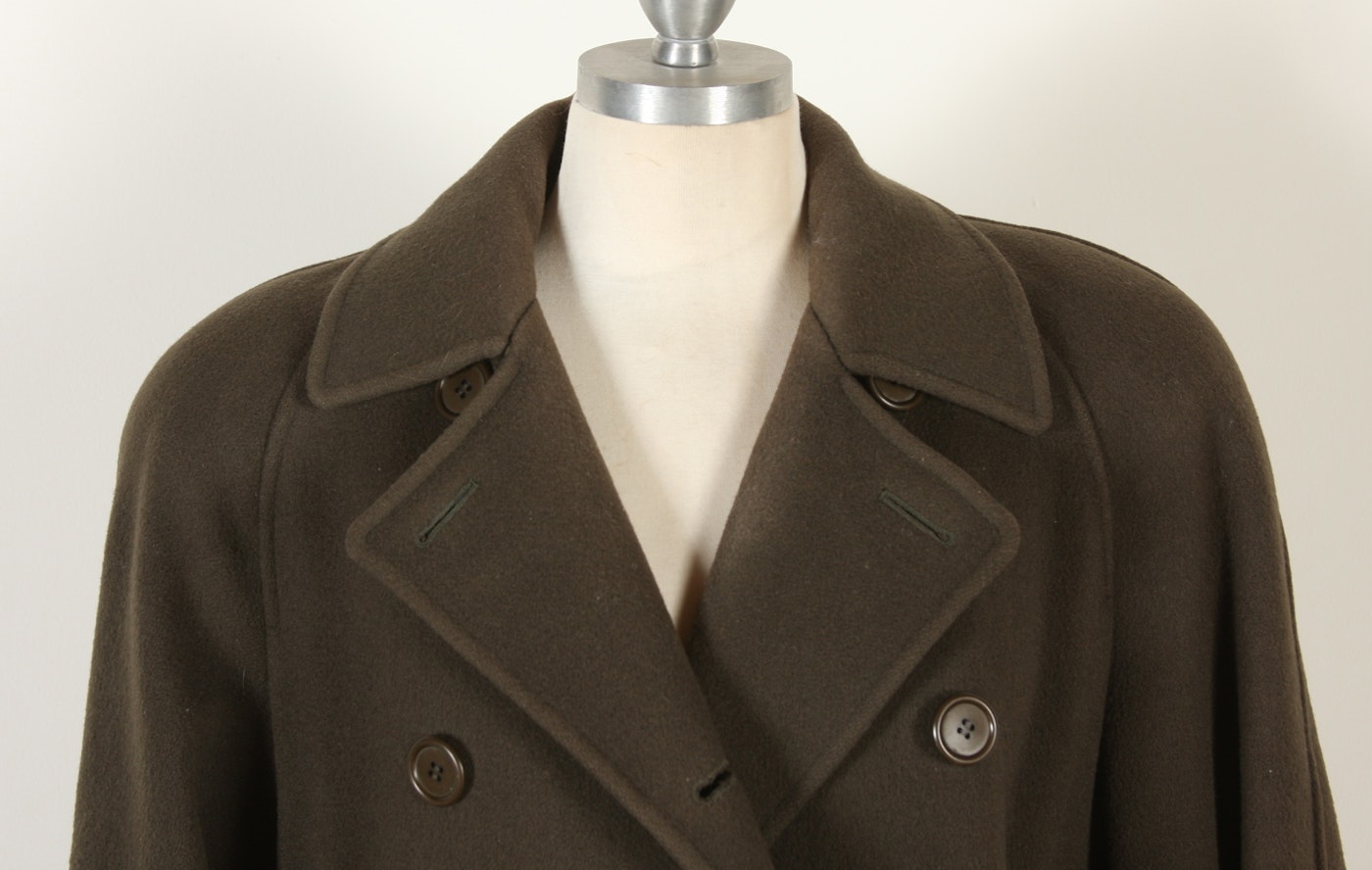 Perry Ellis Portfolio double breasted olive green wool overcoat | EBTH