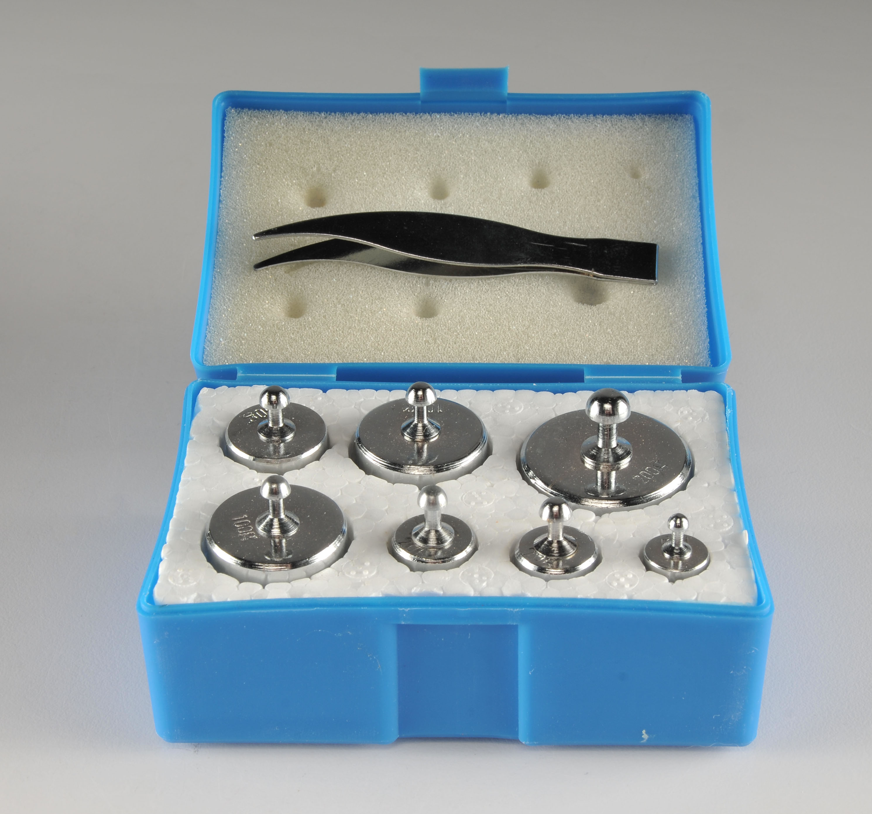 Harbor Freight Tools balancing scale EBTH