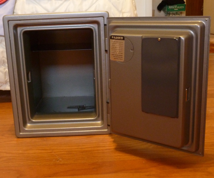 The Protector Fire Safe by Sisco EBTH