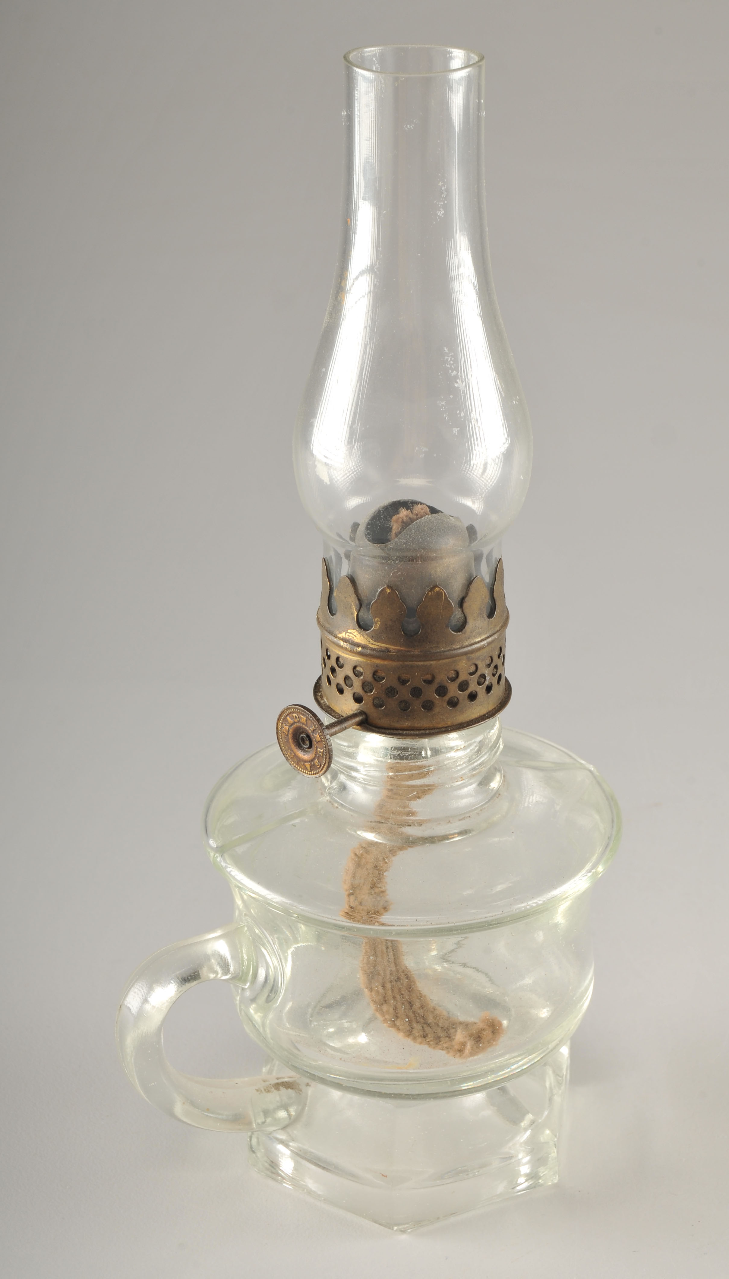 5 glass miniature oil lamps circa late 1800's EBTH