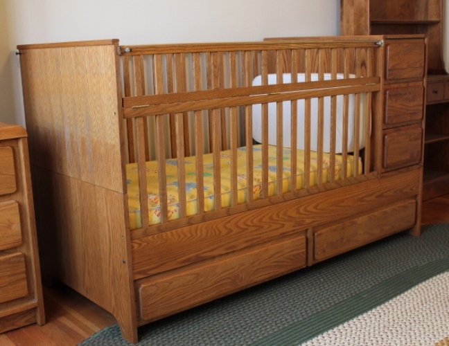 Oak Crib-n-Bed by Child Craft | EBTH