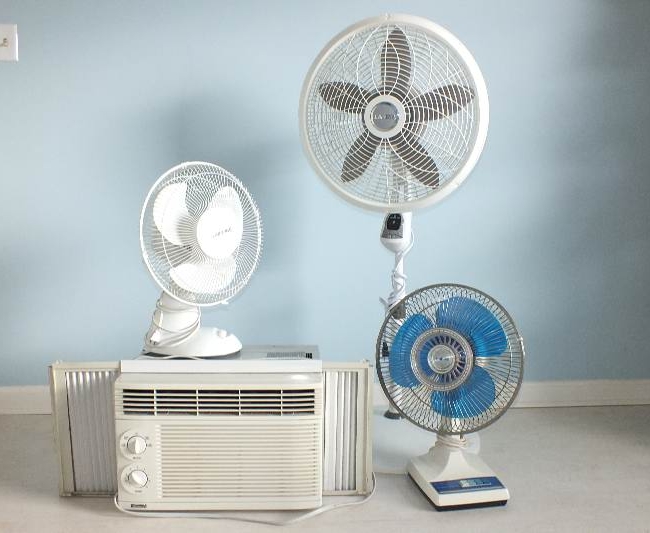 Air conditioner and Fans EBTH