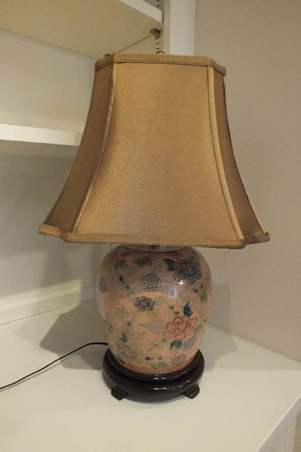 Asian Porcelain Lamp 74