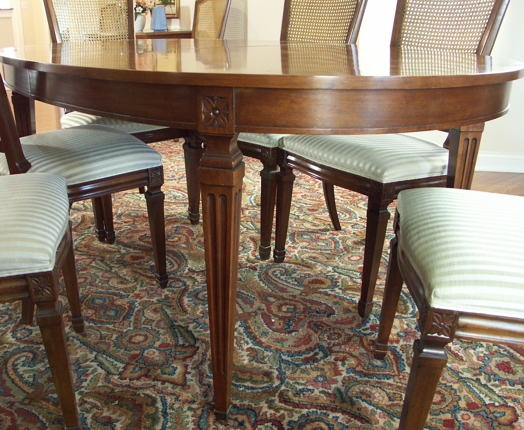 Kindel Furniture Formal Dining Table and 10 Chairs EBTH