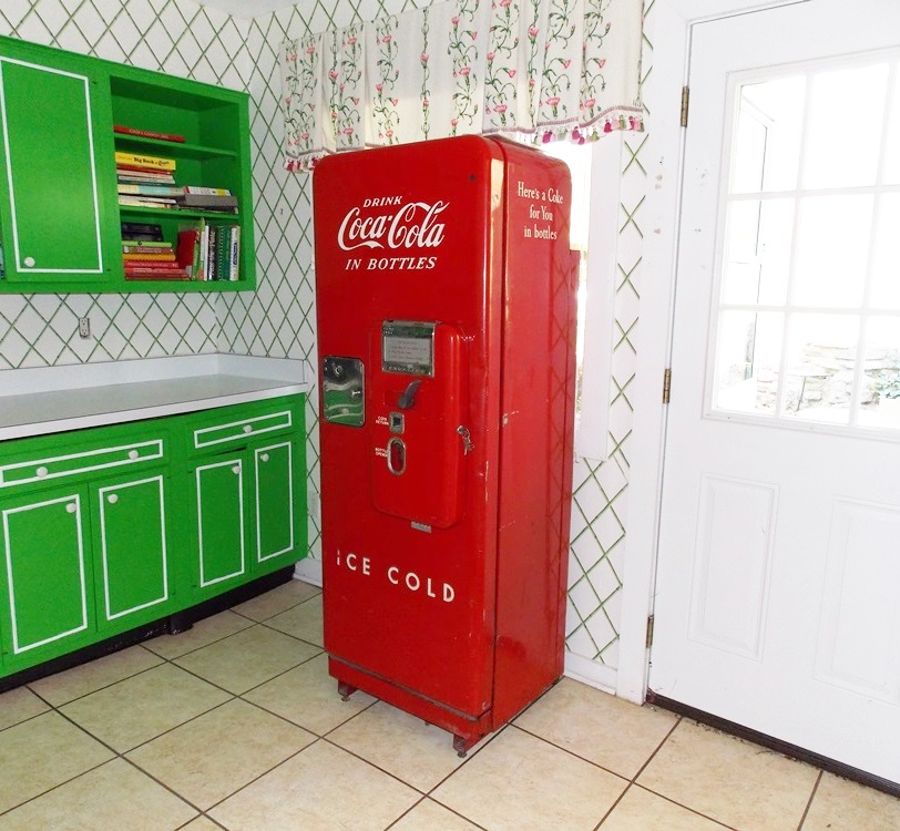 Frigidaire Coca Cola Gamboahinestrosa
