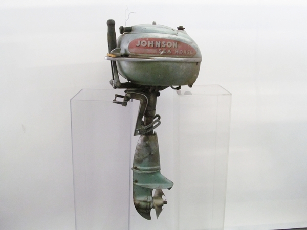 Vintage Johnson Seahorse Outboard Motor | EBTH