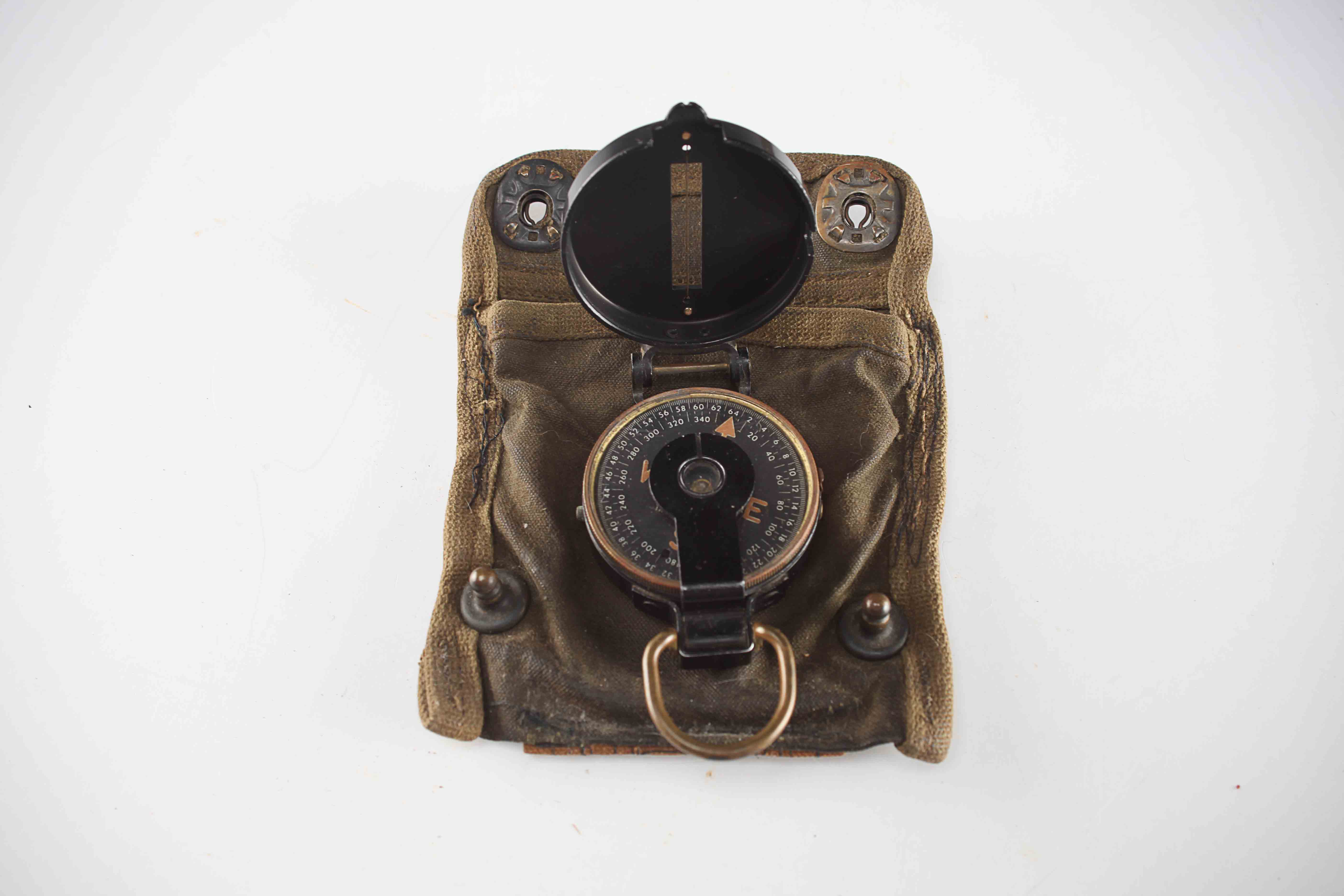 WWII US Army Compass And Pouch EBTH