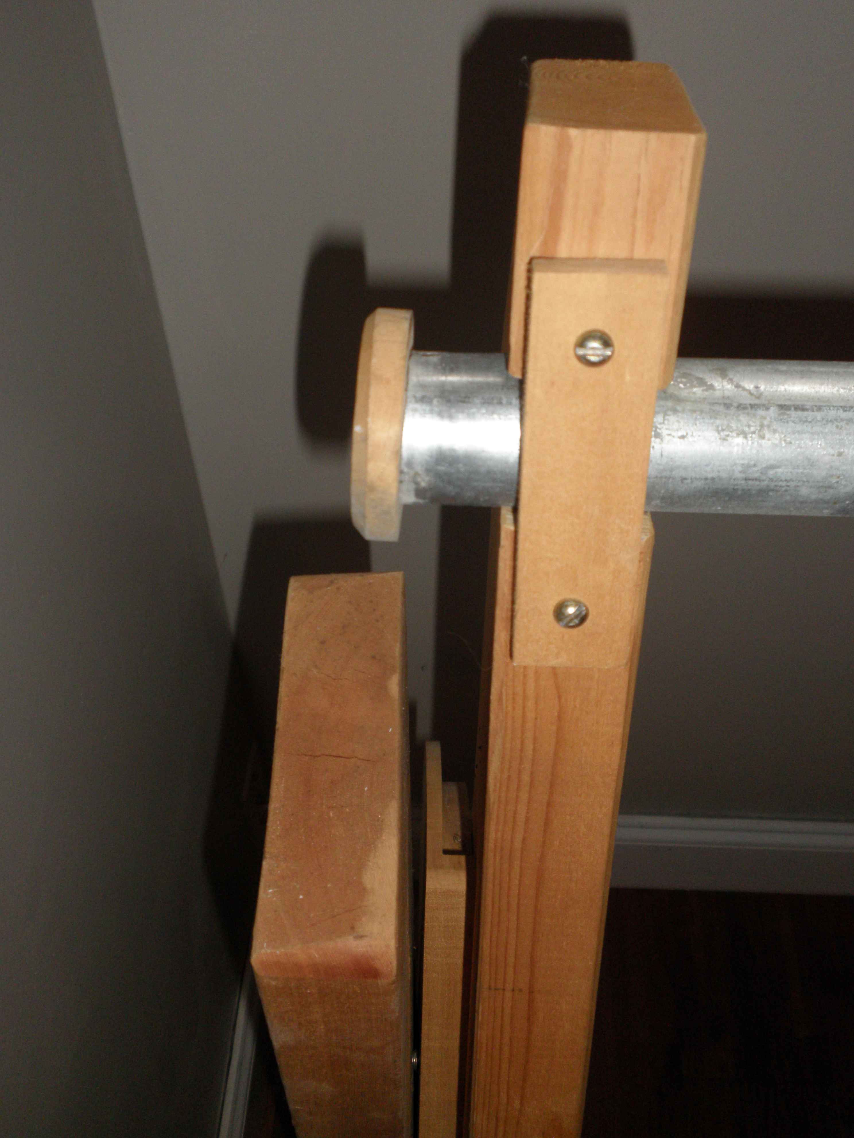 Amish Made Quilting Frame EBTH