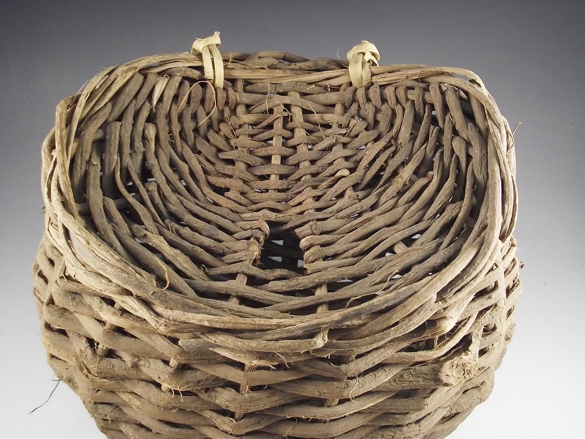 Vintage wicker fishing basket. EBTH