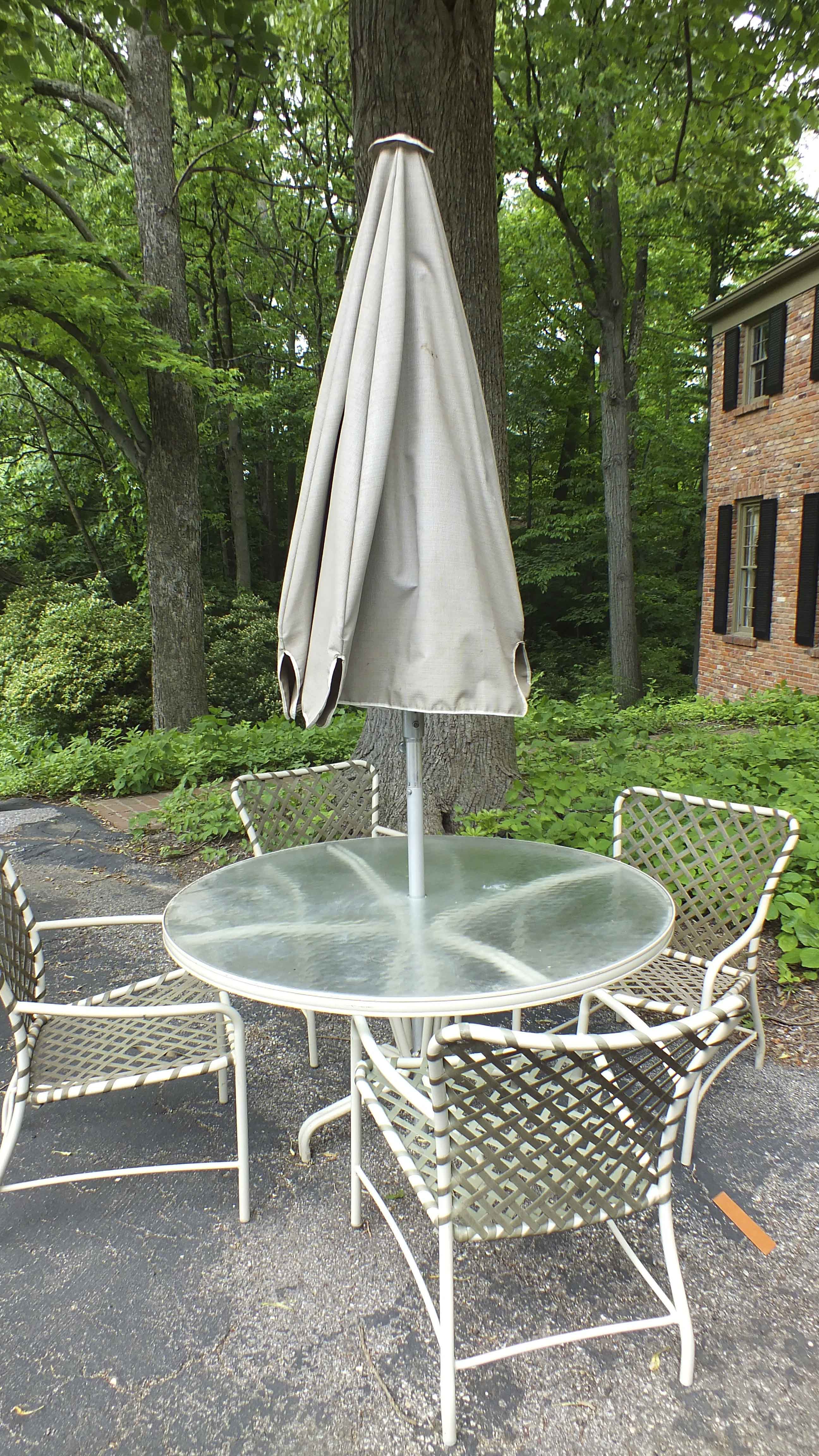 Brown And Jordan Patio Furniture 48 For Sale On 1stdibs Brown And Jordan Patio Furniture 48 For Sale On 1stdibs