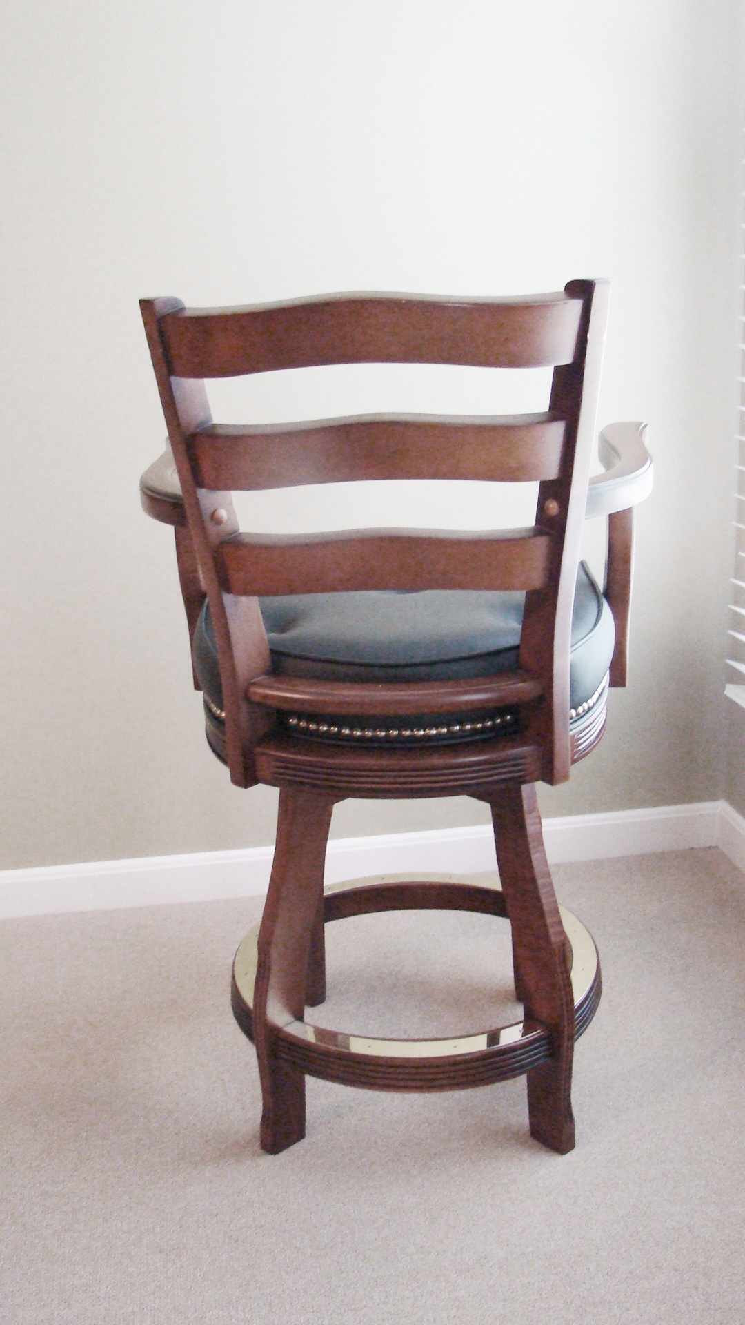 Beach Manufacturing bar stool EBTH