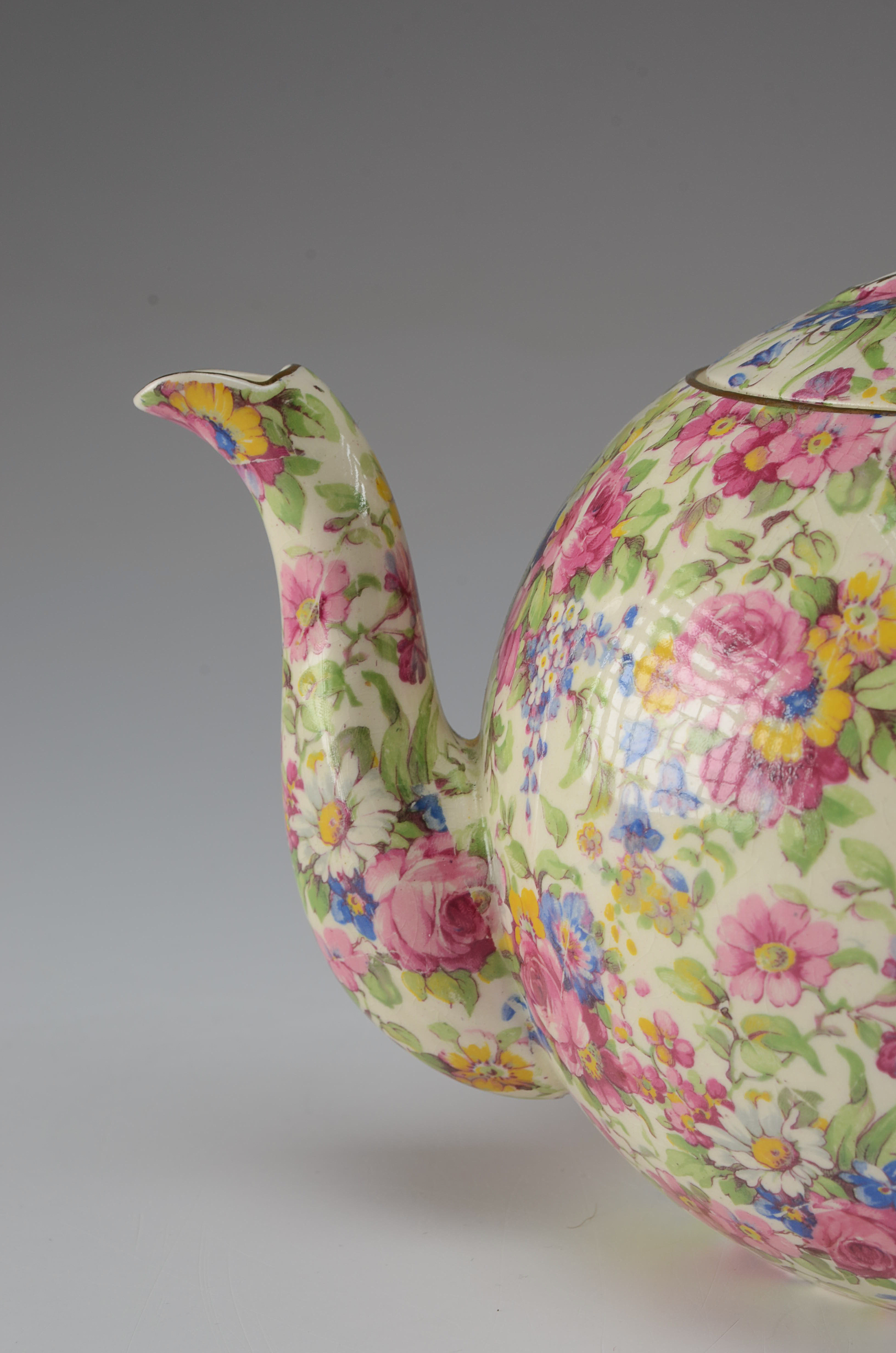 Royal Winton Grimwades "Summertime" Chintz teapot EBTH