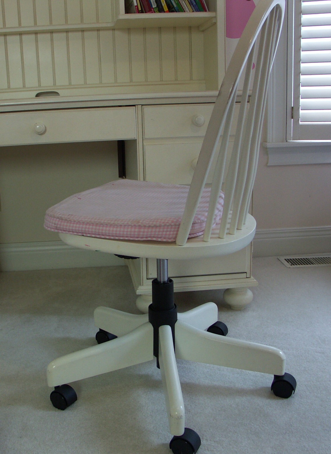 Ethan Allen Antiqued White Desk Chair EBTH