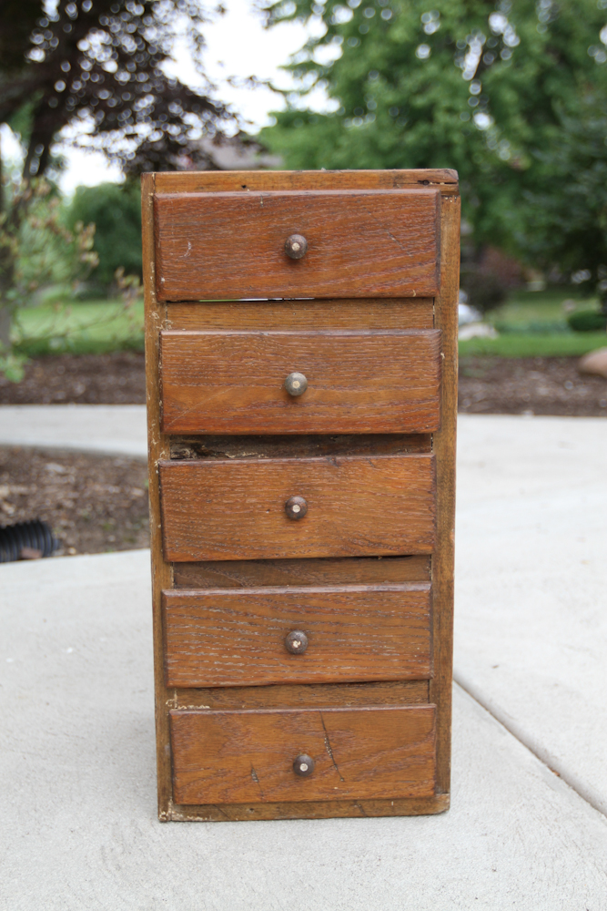 Primitive Small Chest Of Drawers Ebth