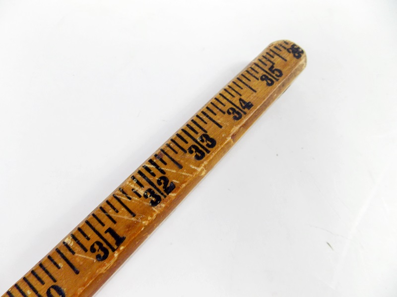 An Unusual Vintage Square Advertising Yardstick | EBTH
