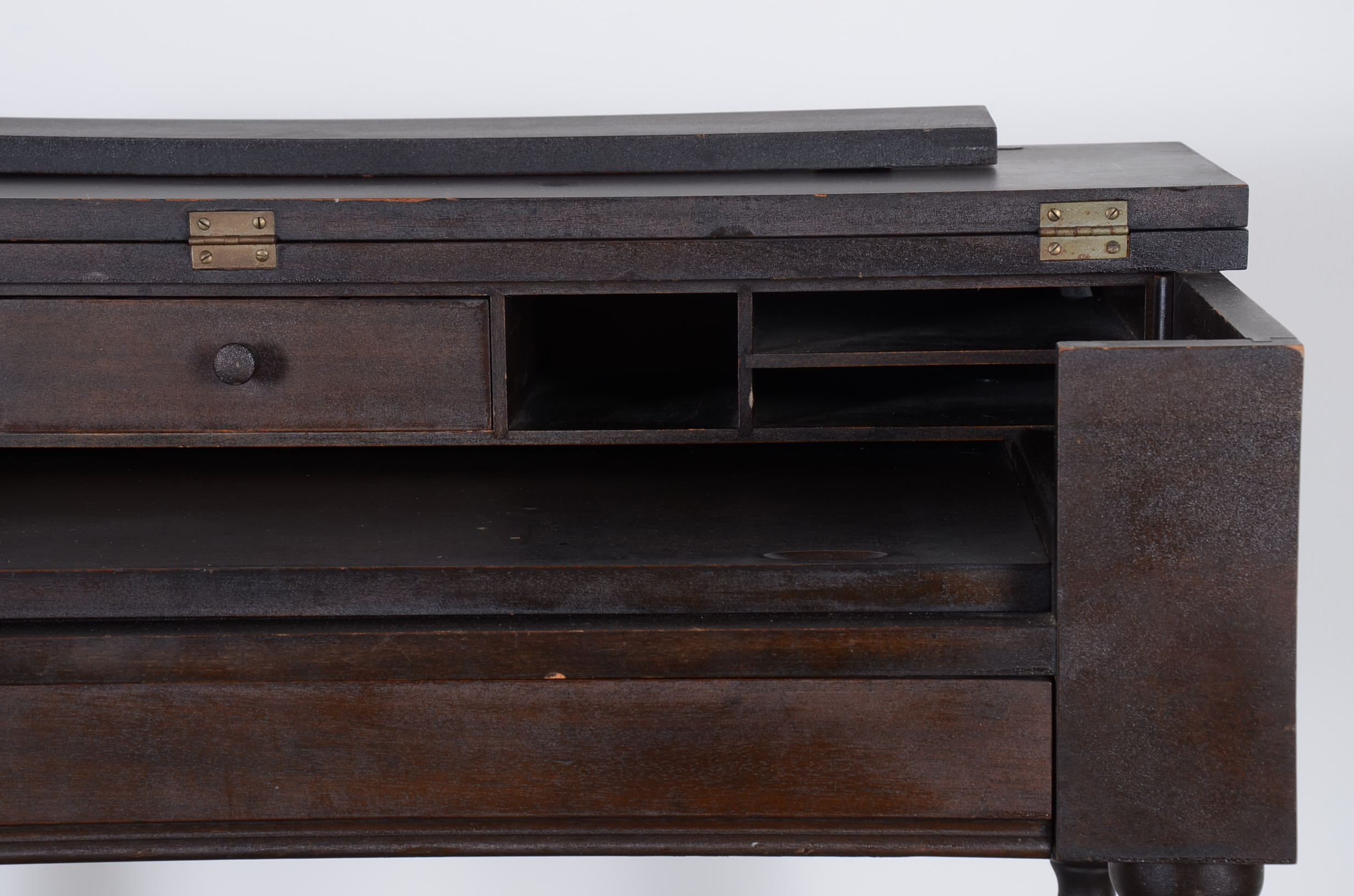 H.E. Shaw Furniture Co. Desk EBTH