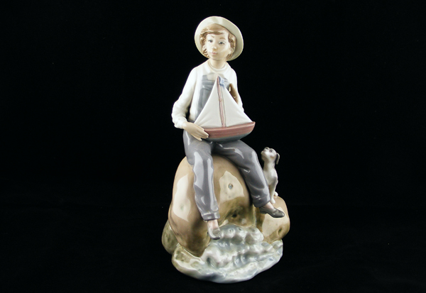 Lladro Figurine Boy with Sailboat and Dog EBTH