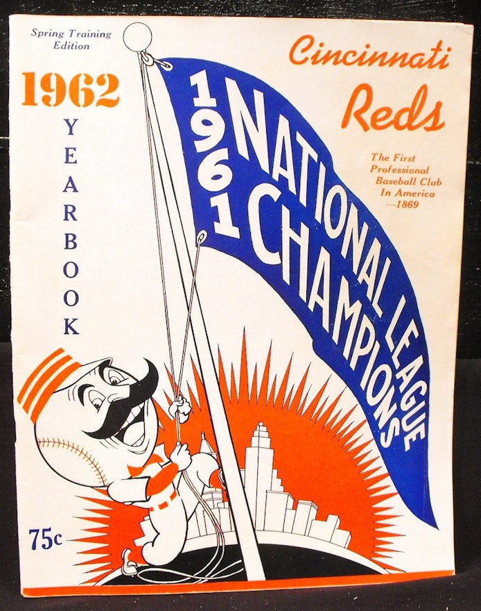 1962 Cincinnati Reds Yearbook & 1962 Official Score Card EBTH