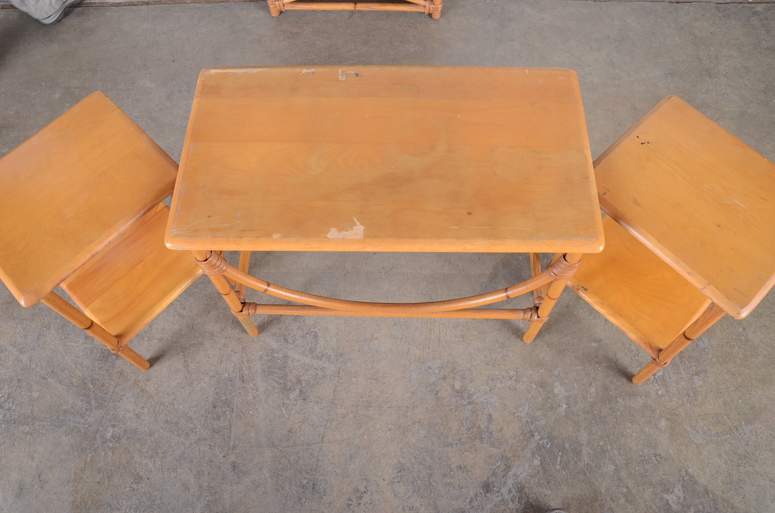 Heywood Wakefield Ashcraft Patio Sofa and Side Tables EBTH