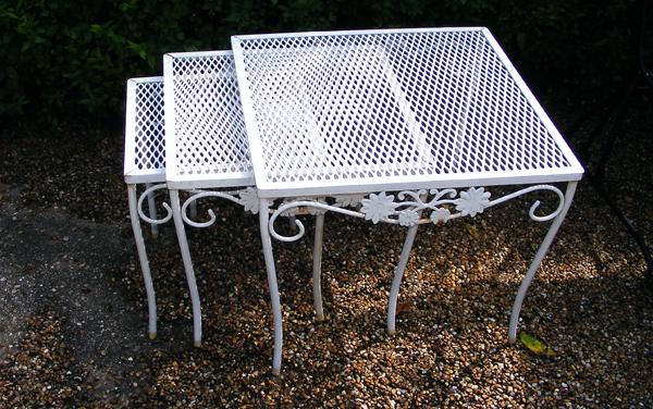 White Iron Patio Furniture Nesting Tables EBTH