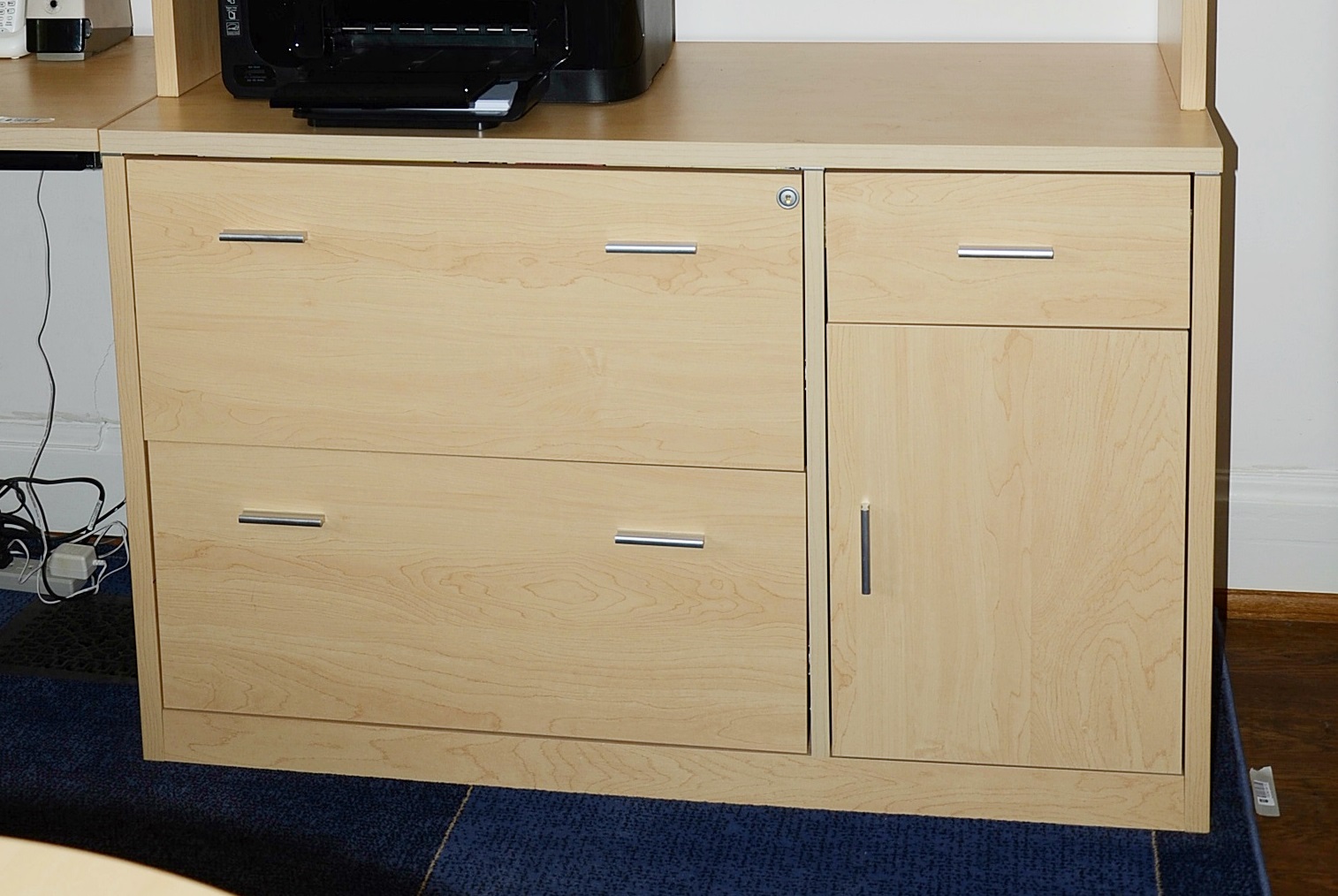 Techline USA maple laminate and hutch. EBTH