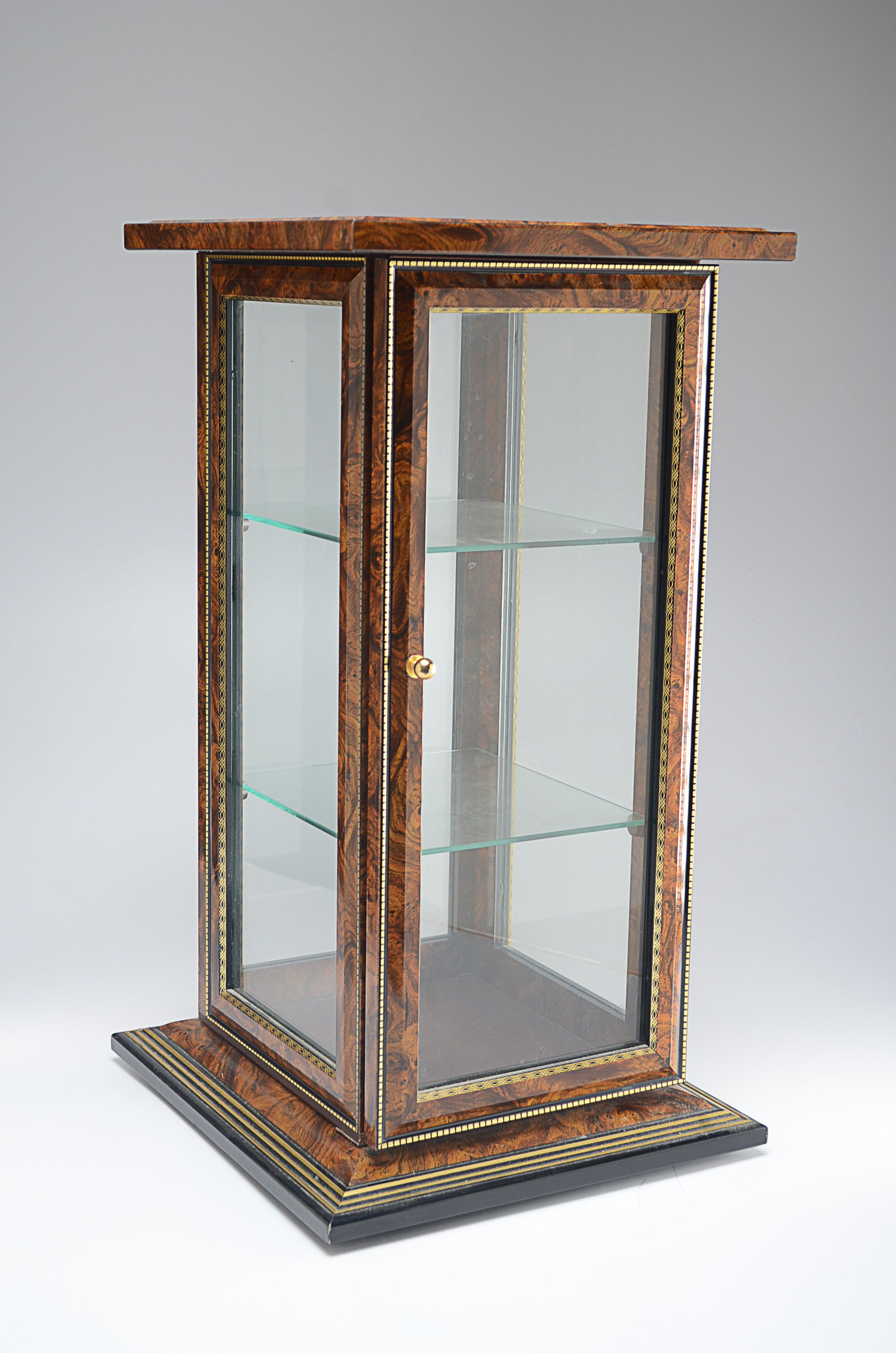 Table Top Glass Display Case EBTH
