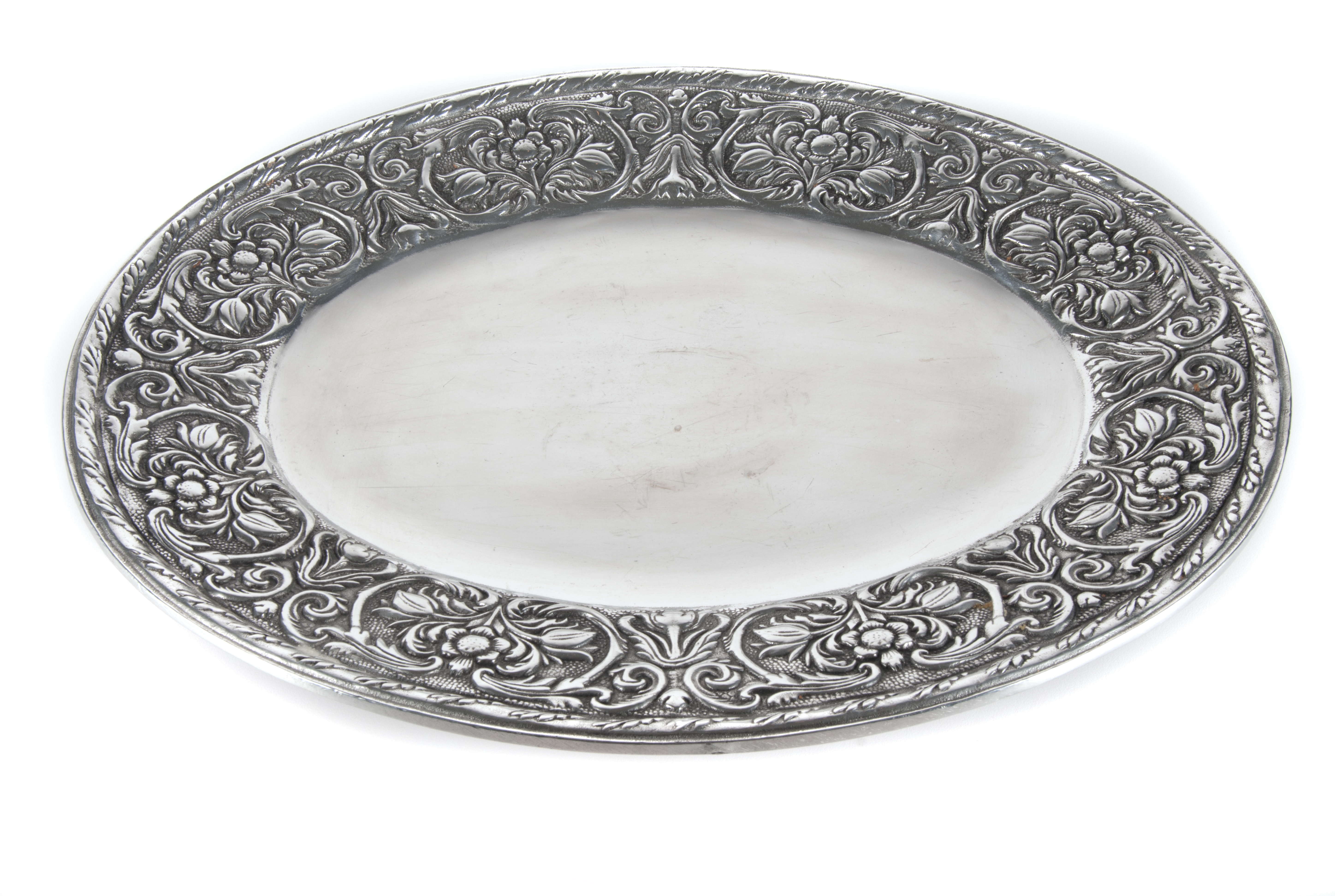 Two Beautiful Cast Pewter Serving Pieces EBTH