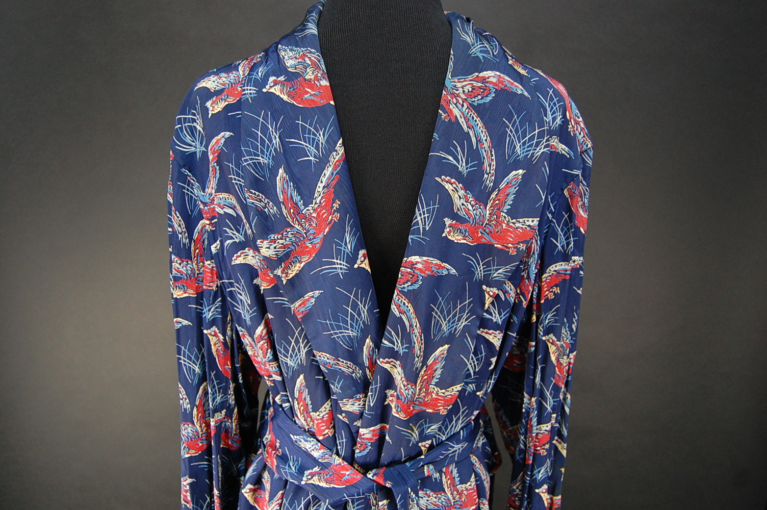 Vintage Men's Rayon Robe | EBTH