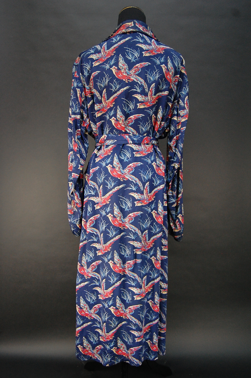 Vintage Men's Rayon Robe | EBTH