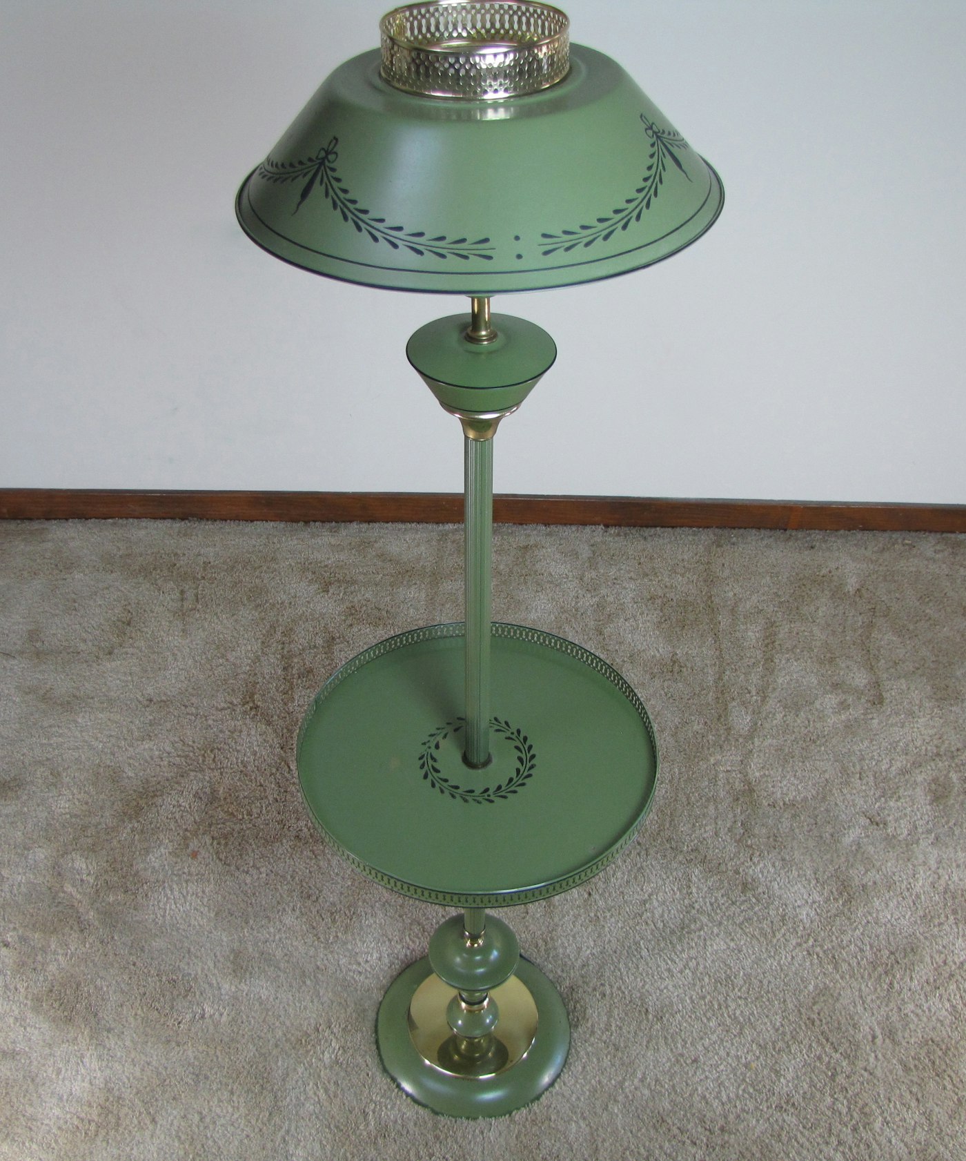 Vintage Tole Floor Lamp With Tray Table | EBTH
