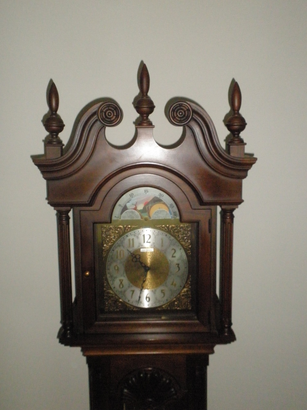 Howard Miller Grandfather Clock by Barwick EBTH
