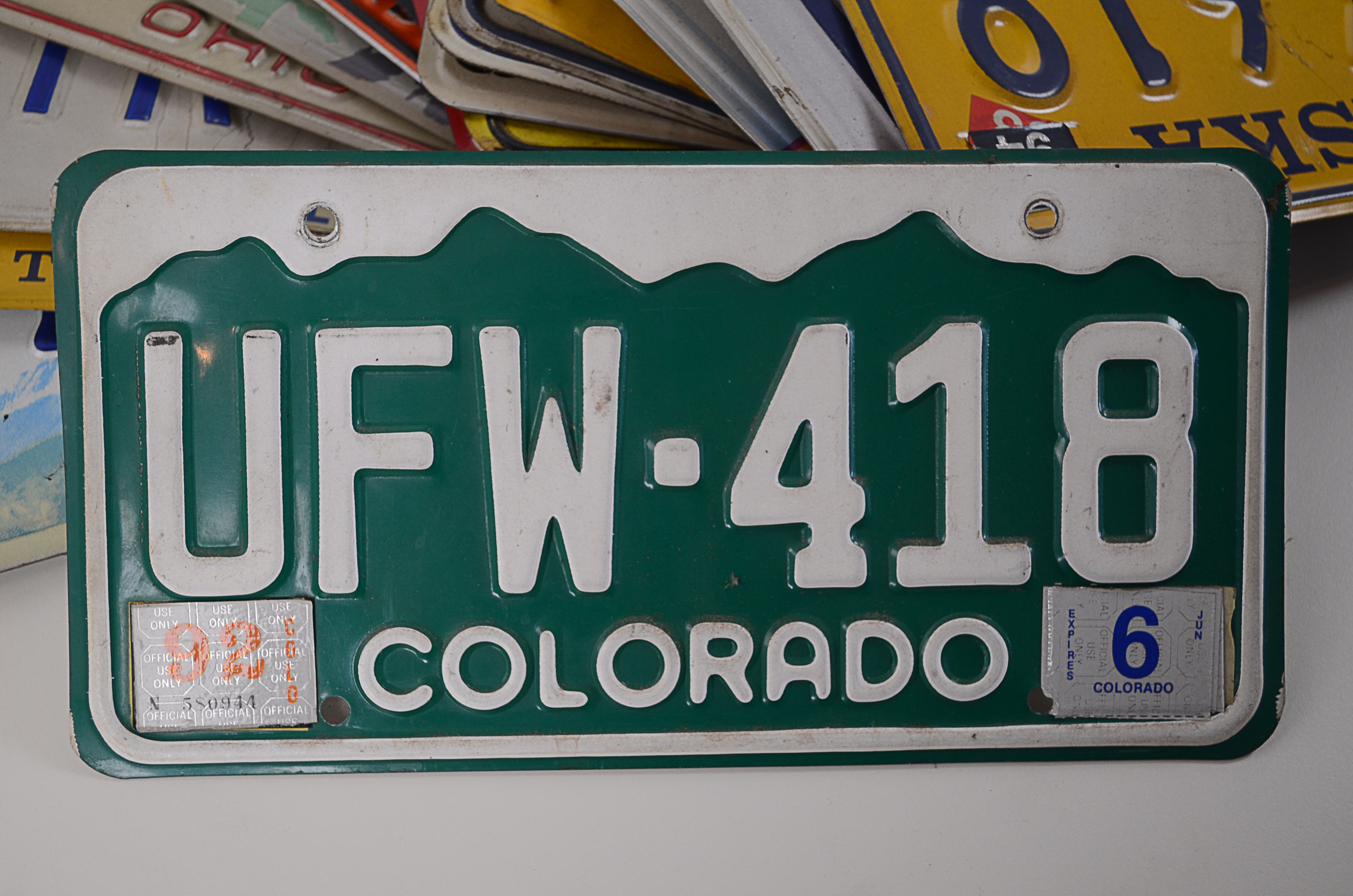 Mixed Lot of Expired License Plates EBTH