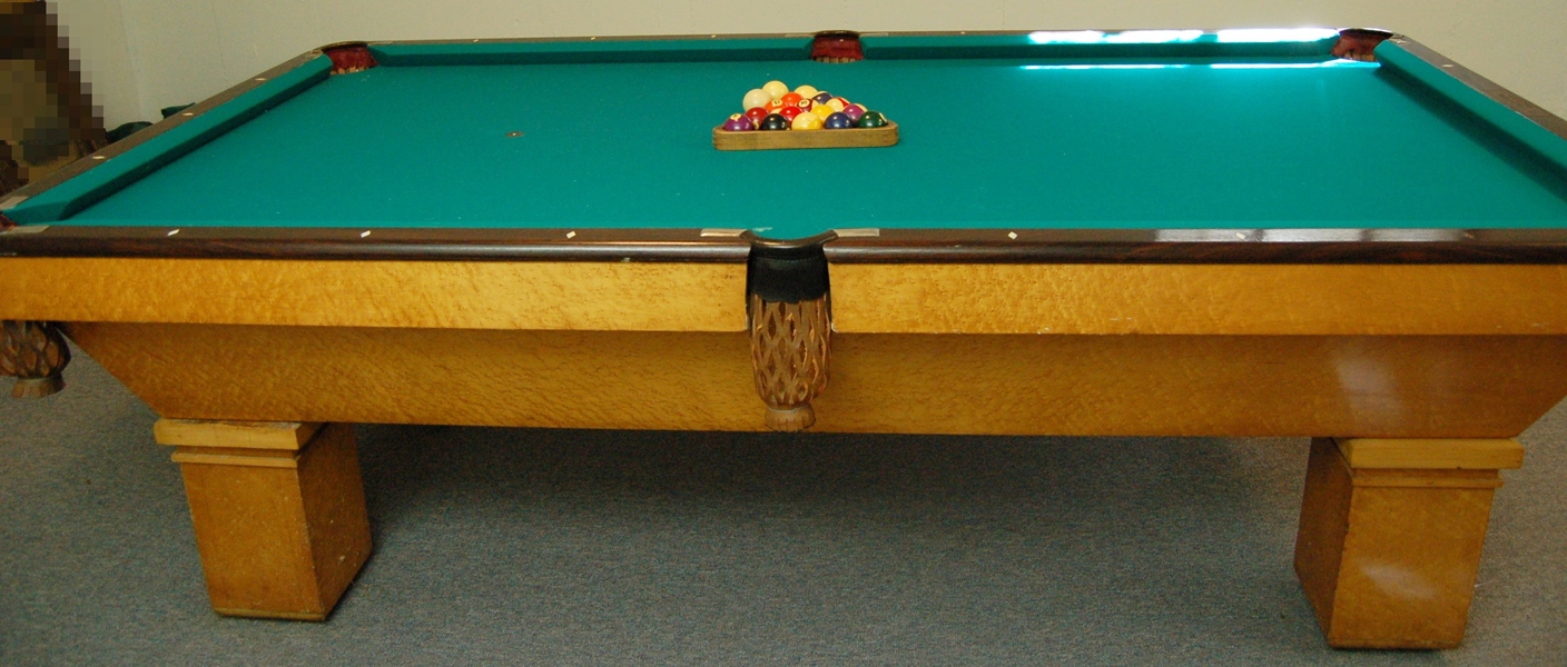 BrunswickBalkeCollender "Monarch Cushions" Pool Table EBTH