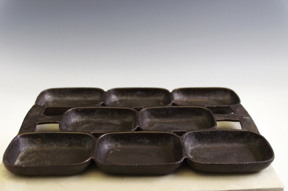 Wagner Ware Bacon and Egg Cast Iron Breakfast Skillet, and two Corn