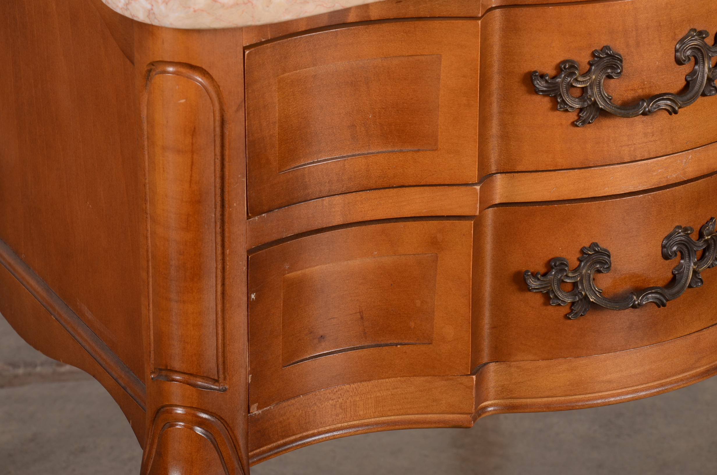 Marble Top End Table by Hammary Furniture EBTH