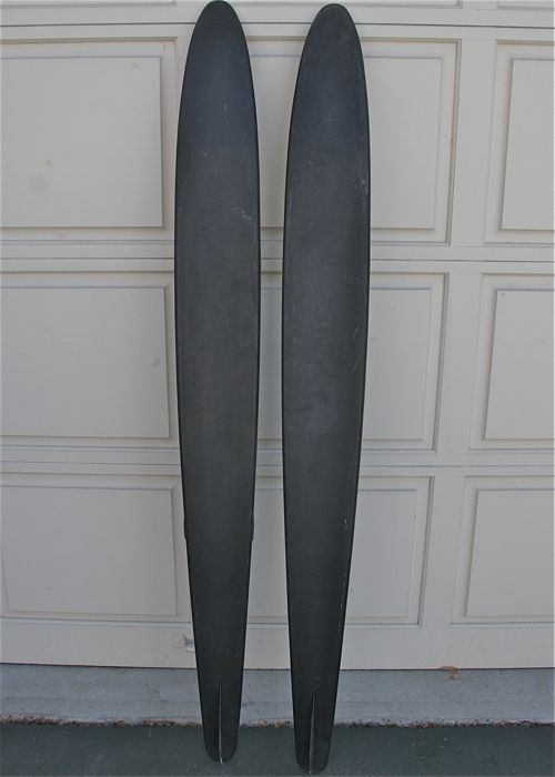 Cut'N Jump Water Skis EBTH