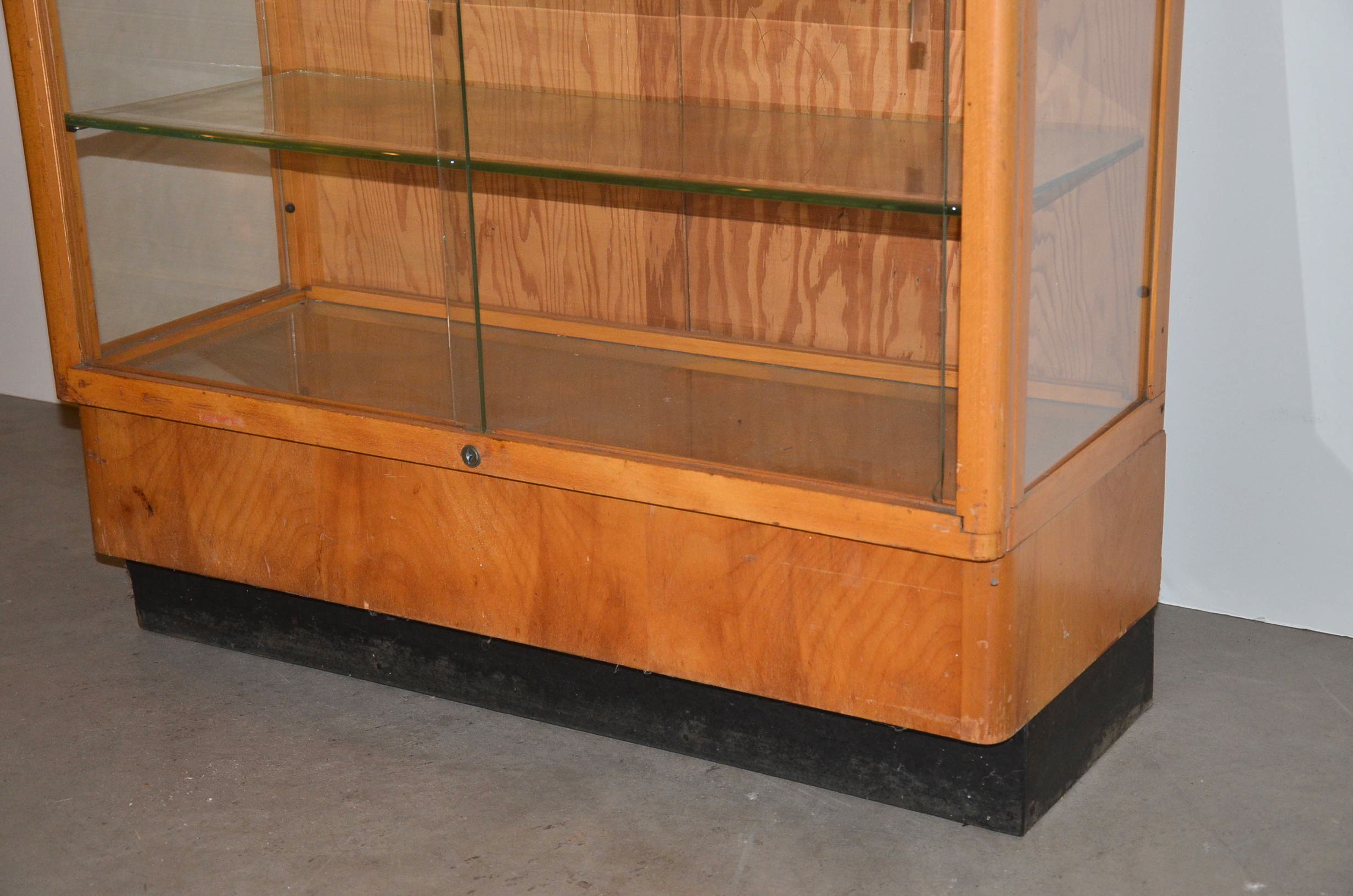 Vintage Waddell Co. Display EBTH