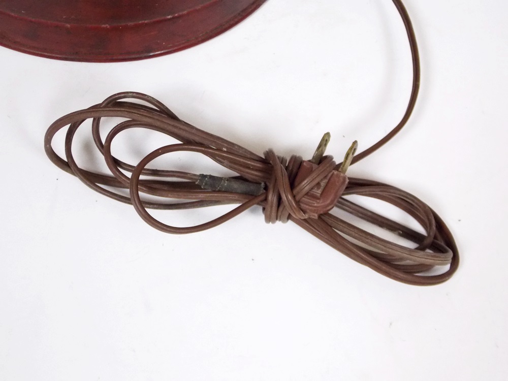 Vintage Painted Metal Milk Jug Table Lamp | EBTH