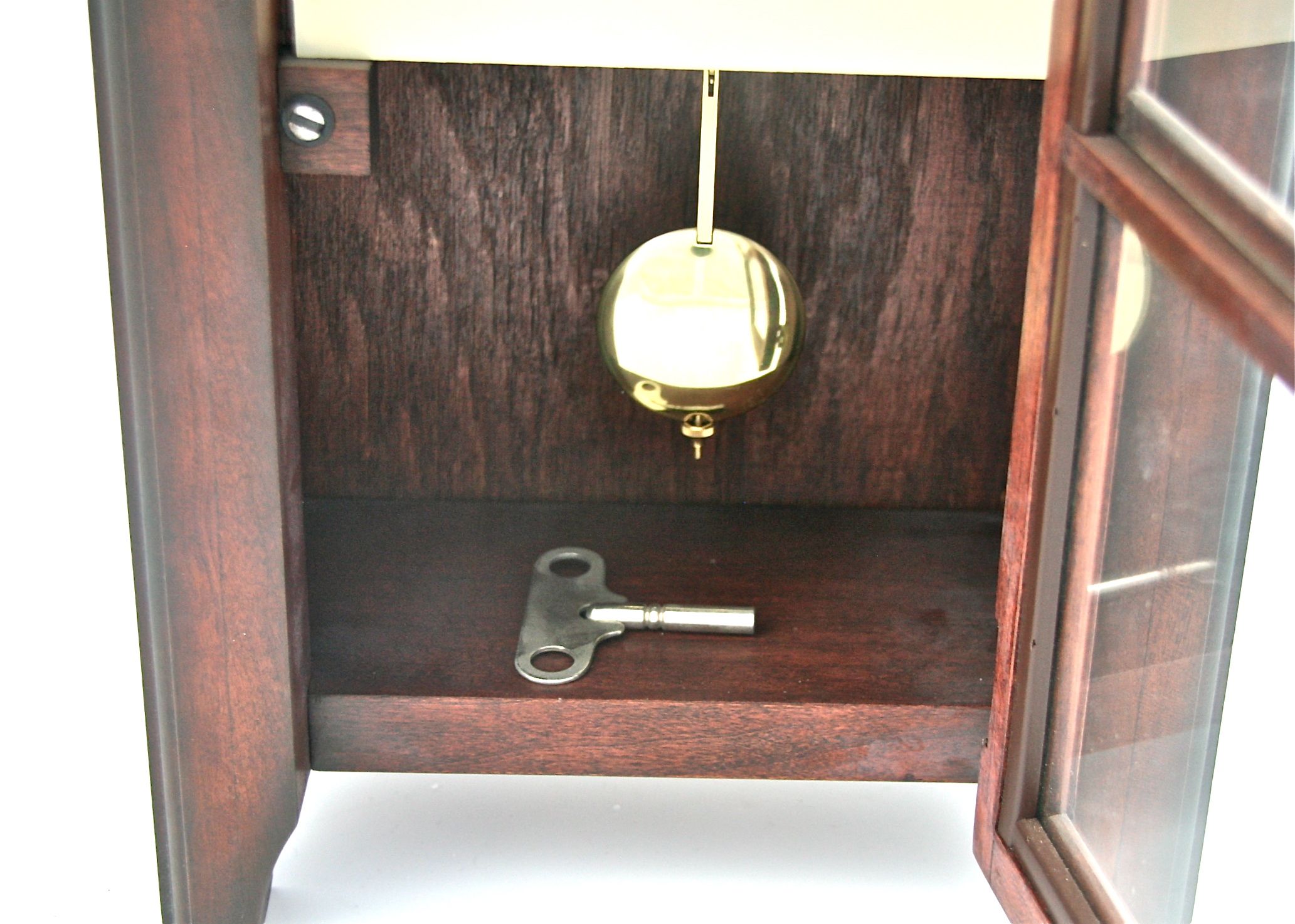 New England Clock Co. Mantel Clock EBTH