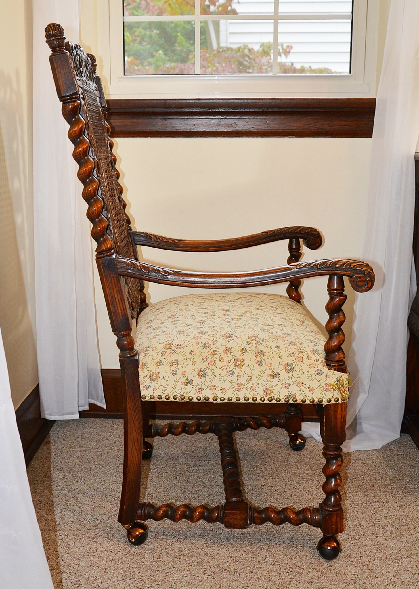 Early 20th Century Jacobean Revival Oak Dining Room Table and Chairs EBTH
