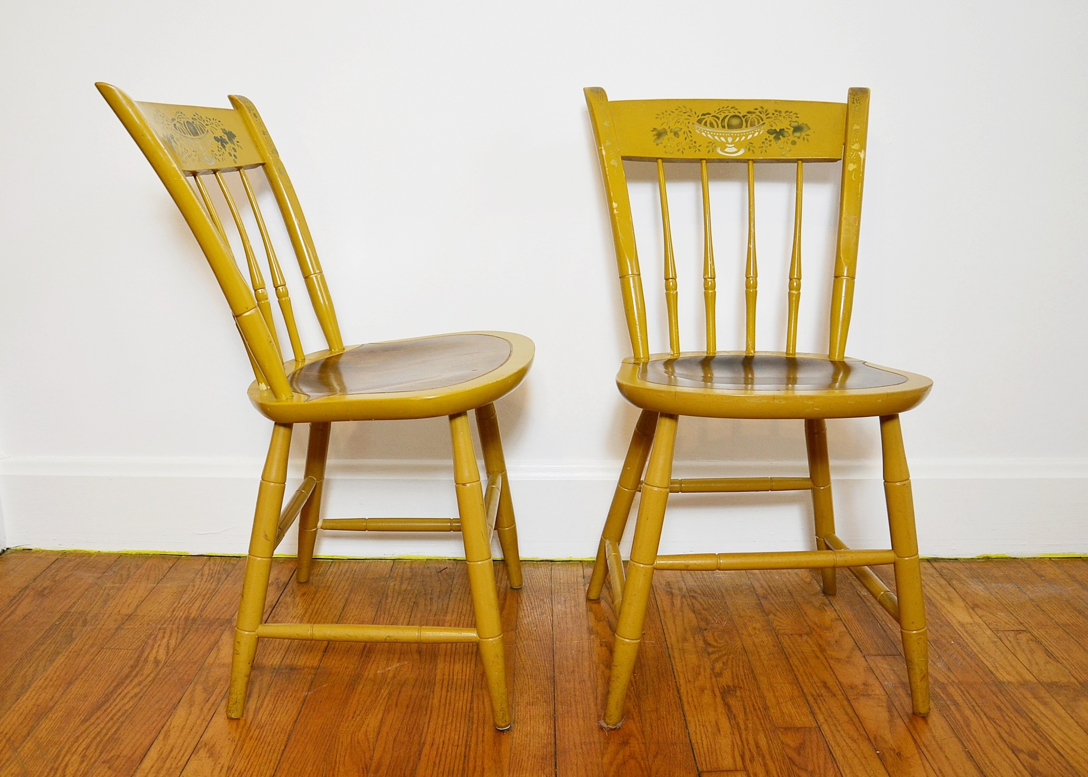 Nichols and Stone Hitchcock Style Stenciled Chairs EBTH