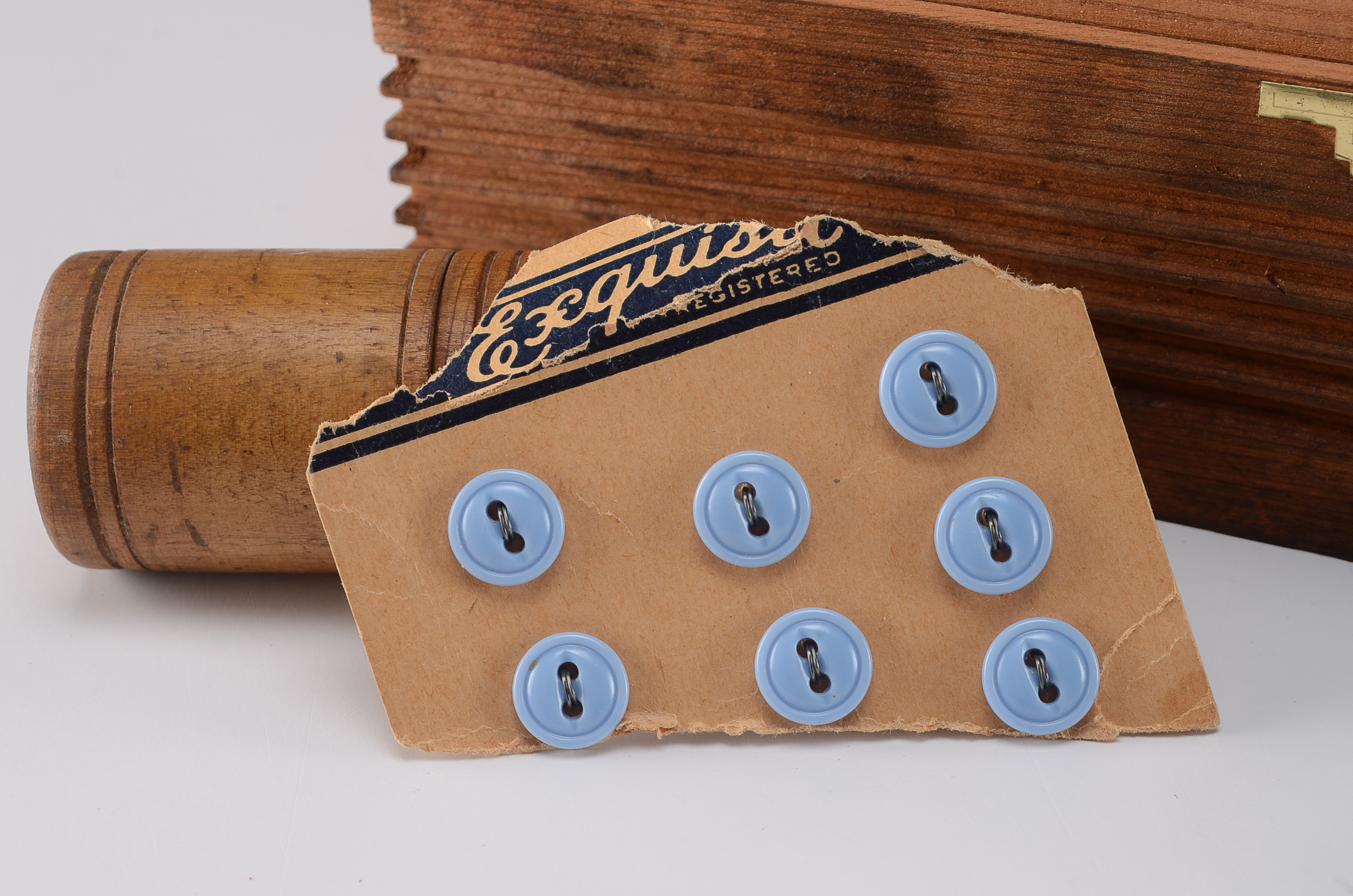 Sewing Notions / Buttons EBTH