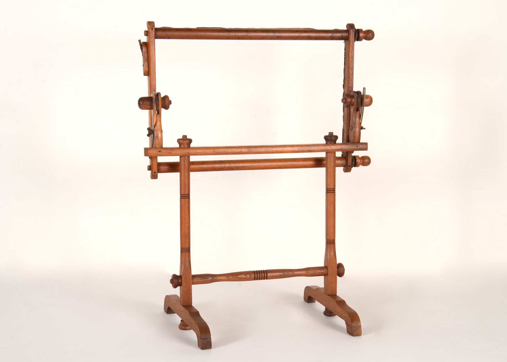 Early 20th Century Antique Quilt Frame EBTH