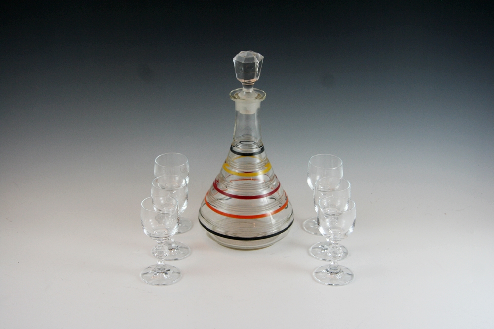 Retro Decanter and Glasses EBTH