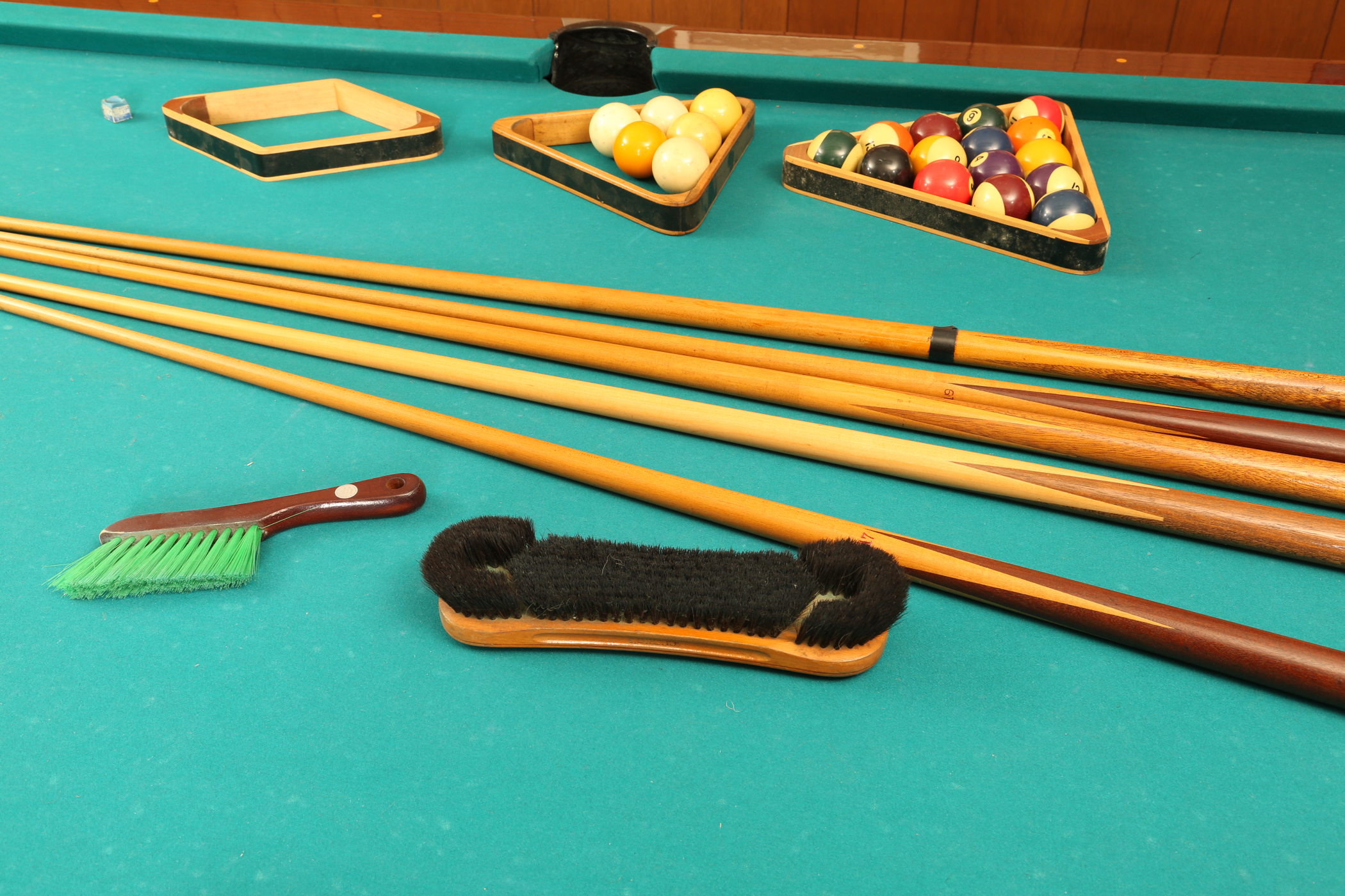 National Billiard Mfg. Co. Billiard Table EBTH