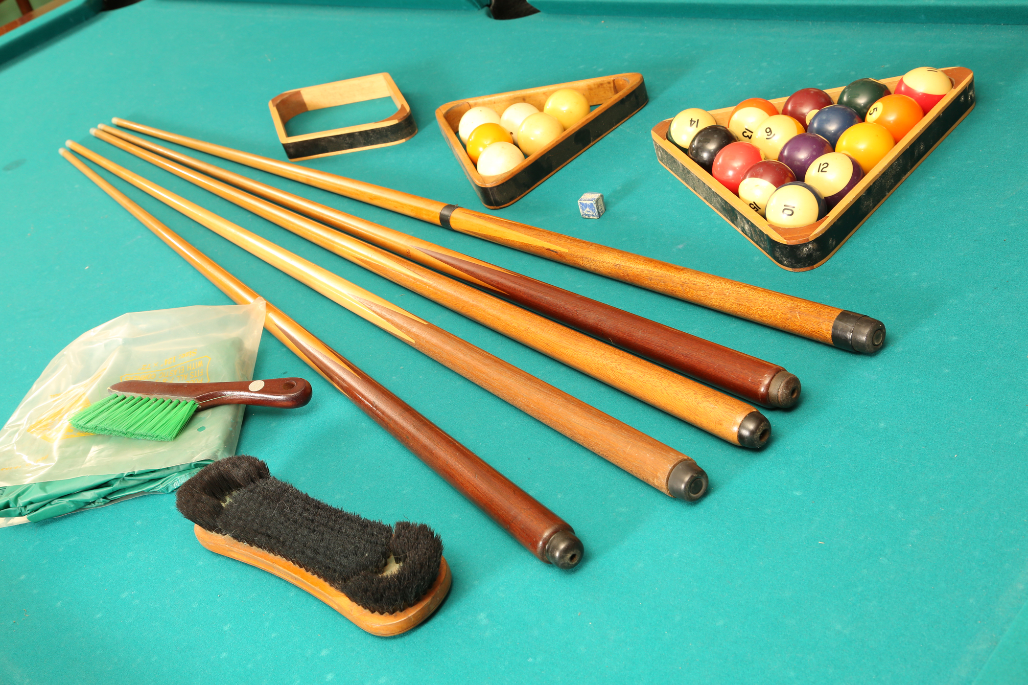 National Billiard Mfg. Co. Billiard Table EBTH