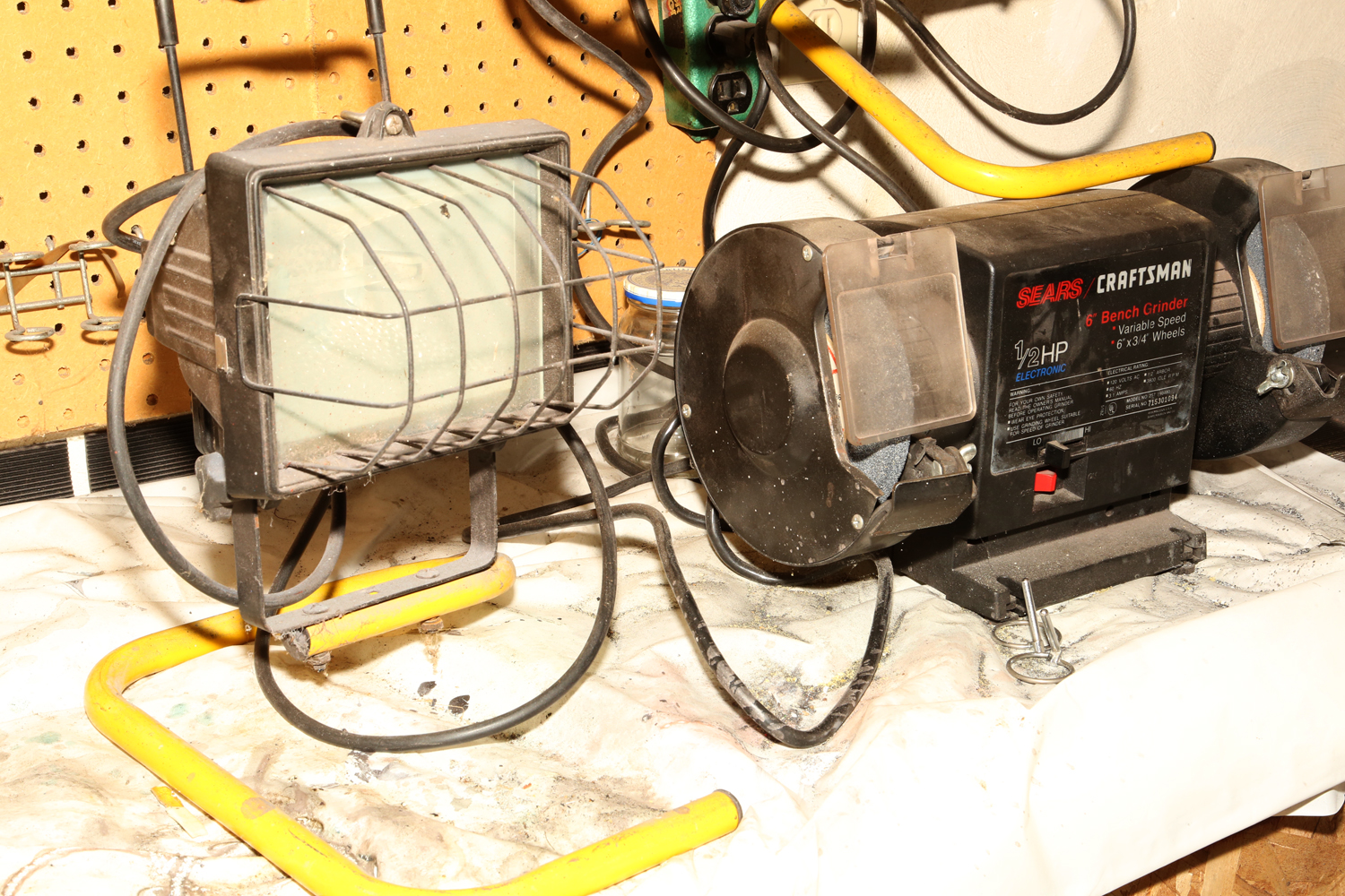 Craftsman Bench Grinder and Three Shop Lights EBTH