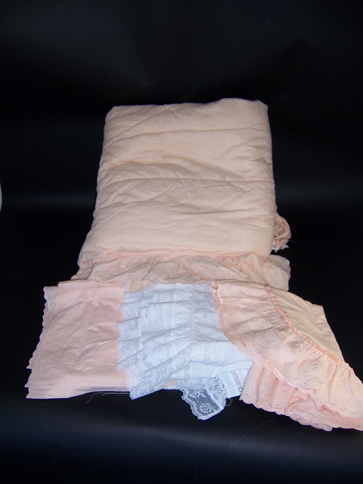 JC Penney Queen Peach Bedding EBTH