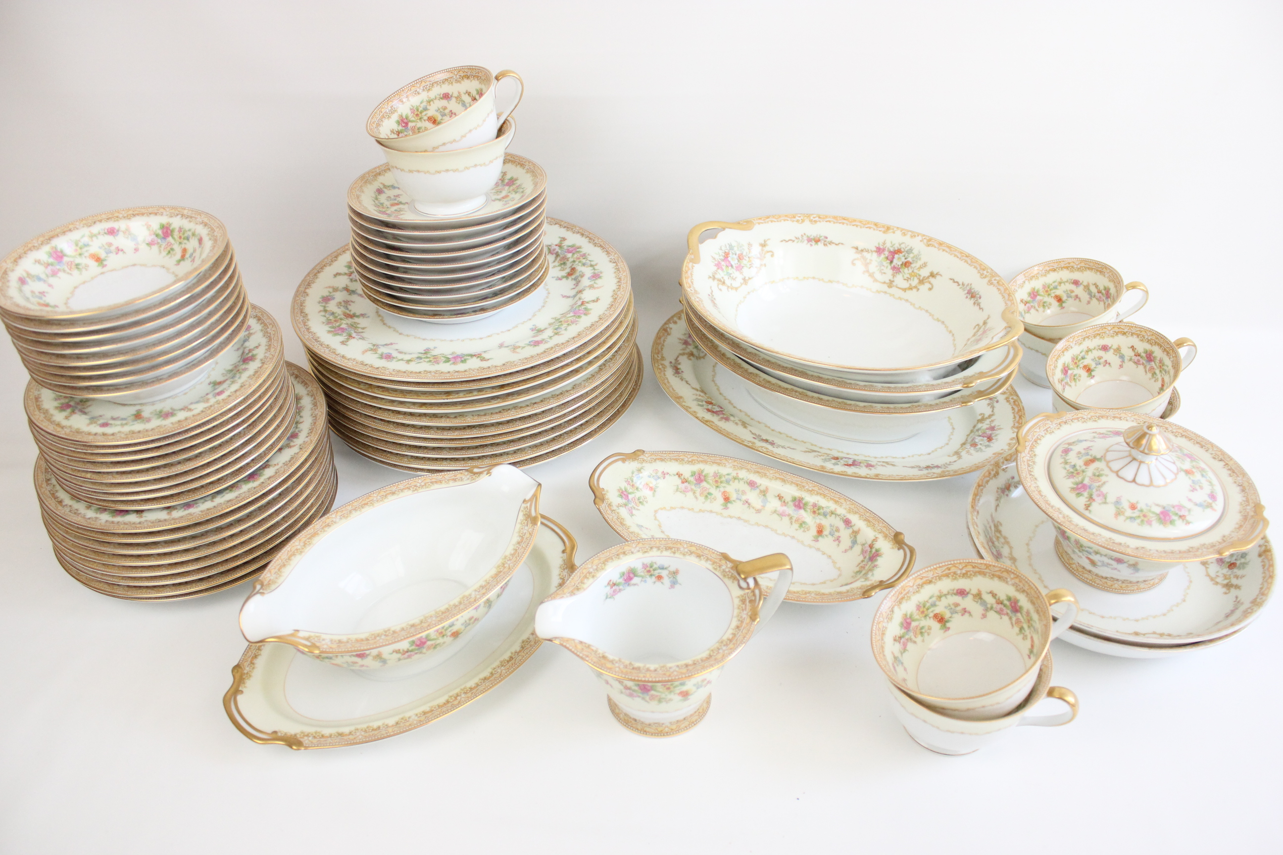 1930s Noritake China Set "Medean" Pattern EBTH